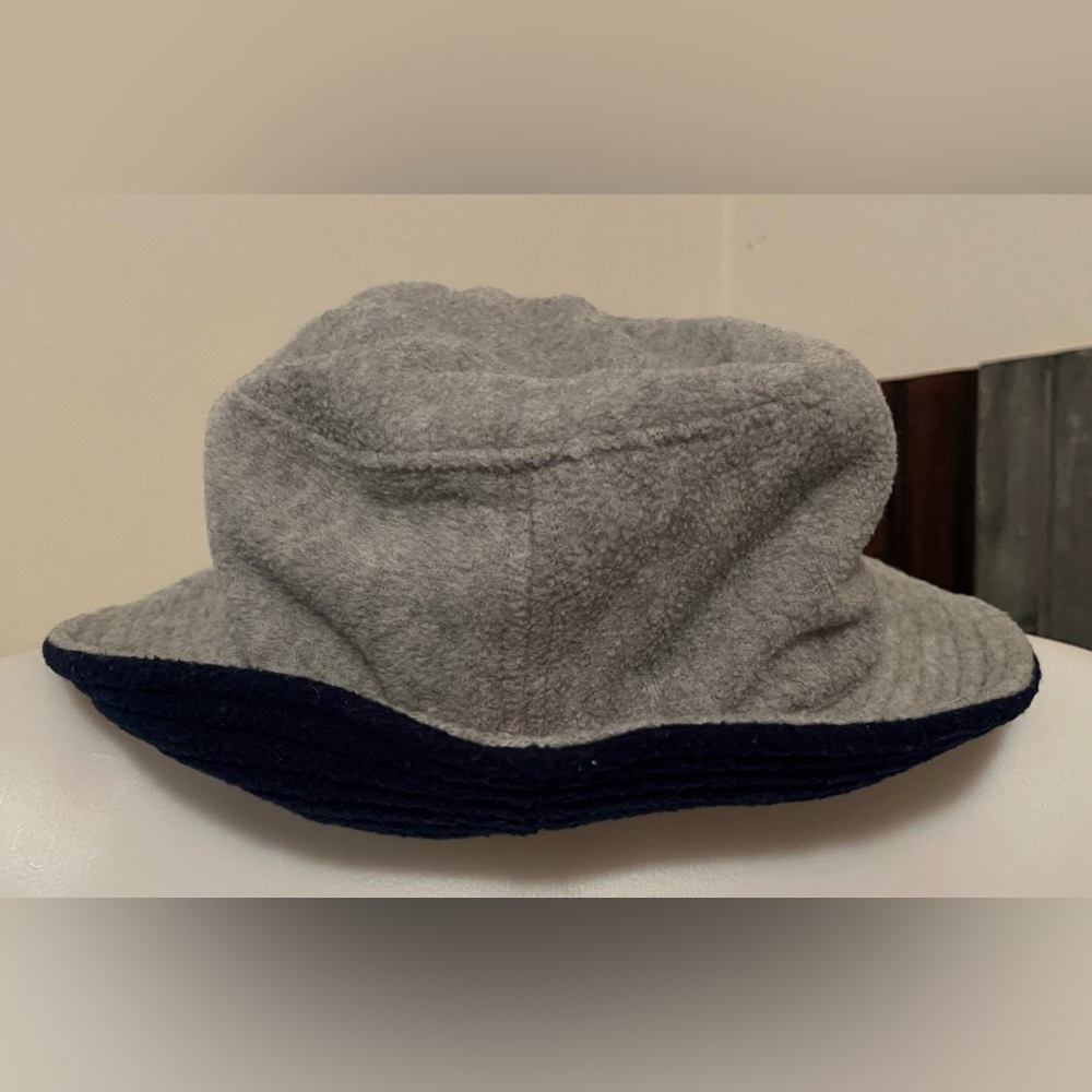 Reversible Fleece Bucket Hat - Picture 3 of 5